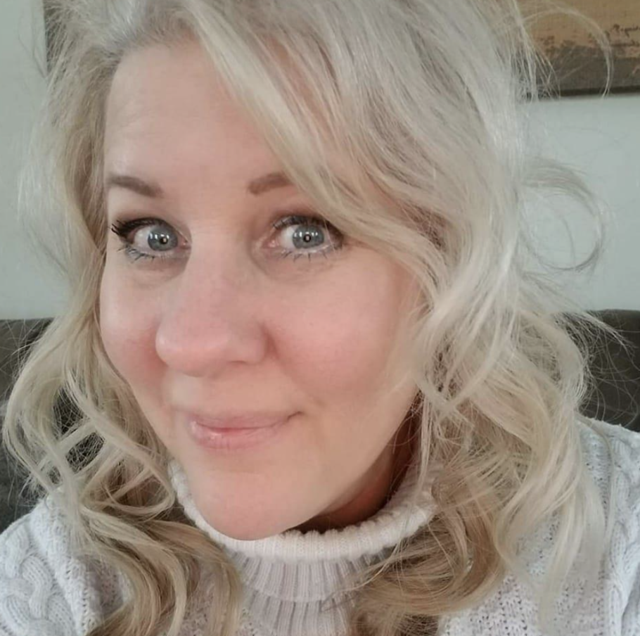 Lorri Graham, Owner